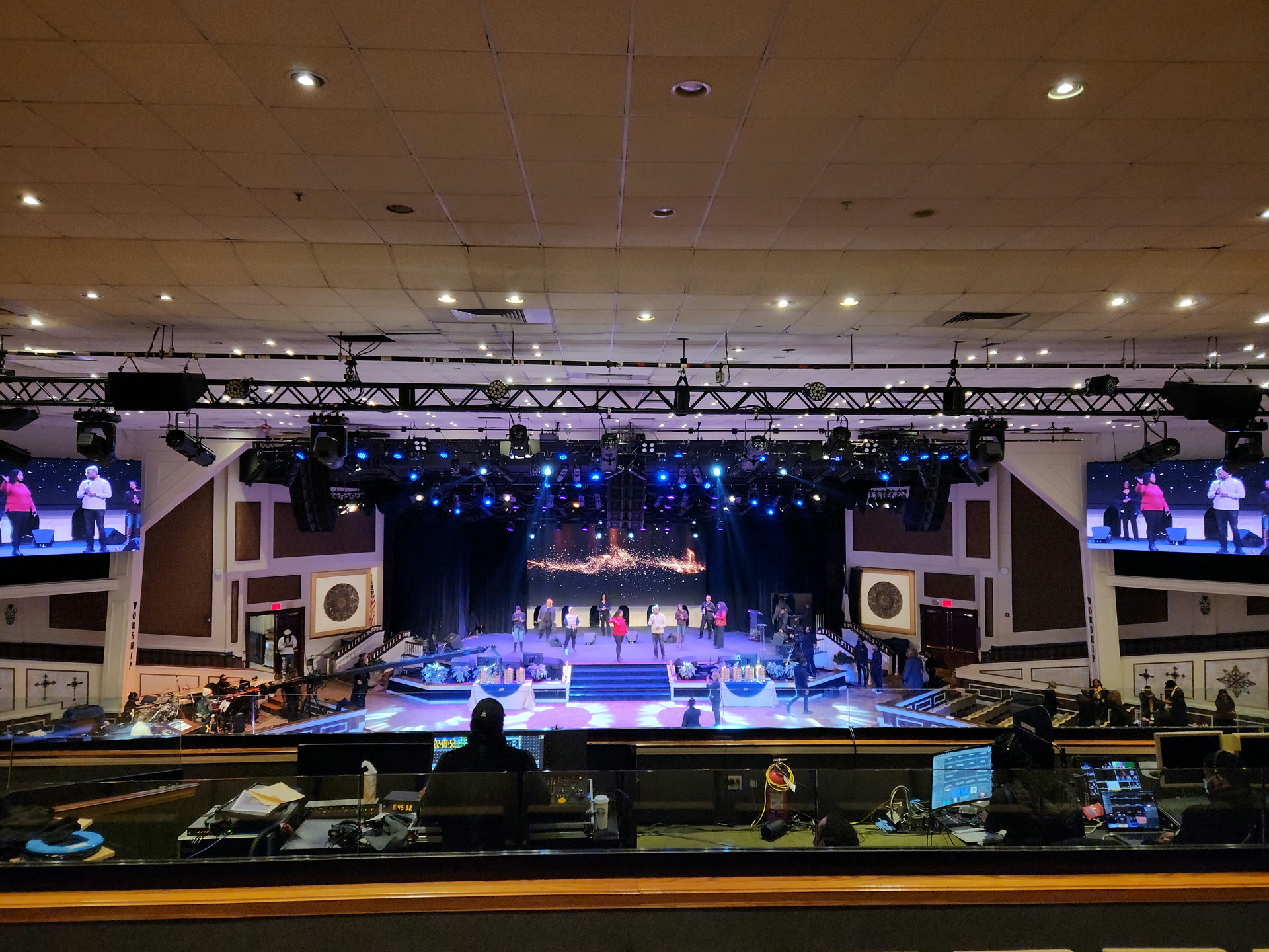 Christian Cultural Center — gallery view 02