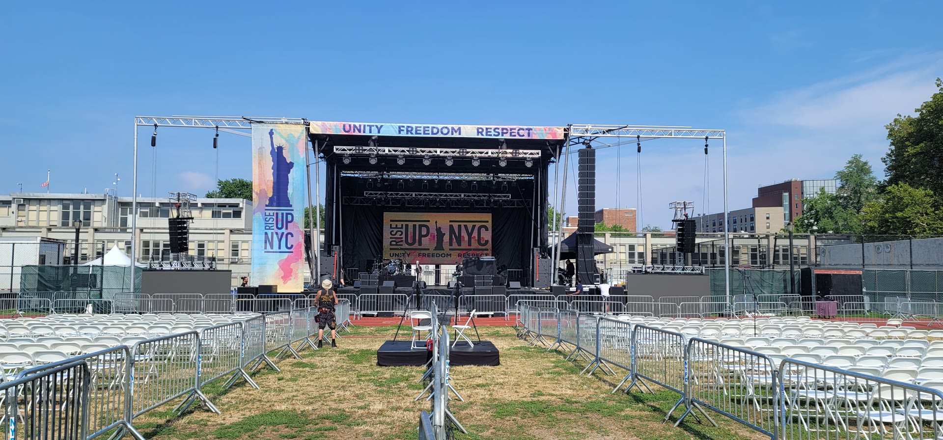 Rise Up NYC — gallery view 06