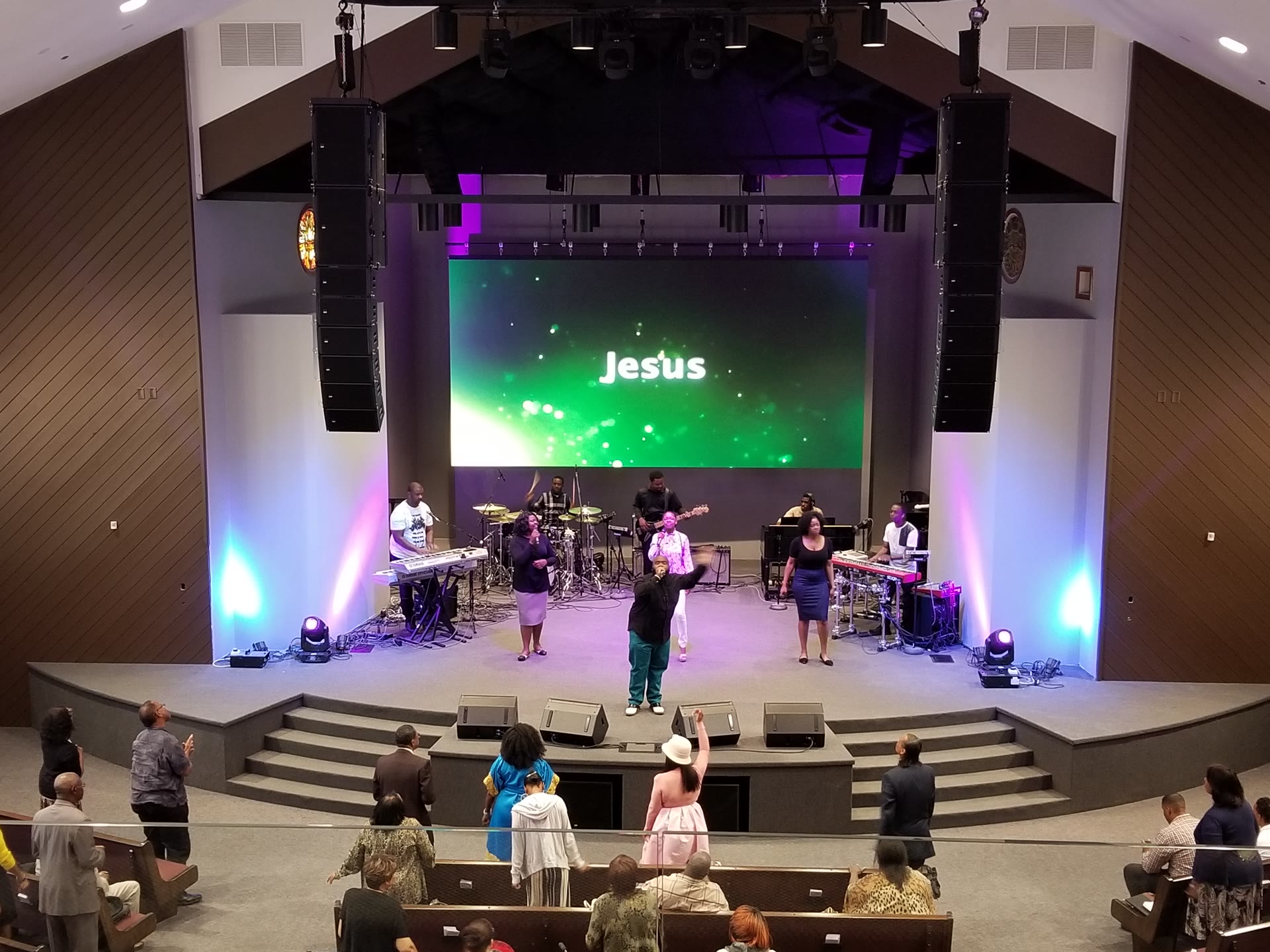 Greater Emanuel Temple — gallery view 06